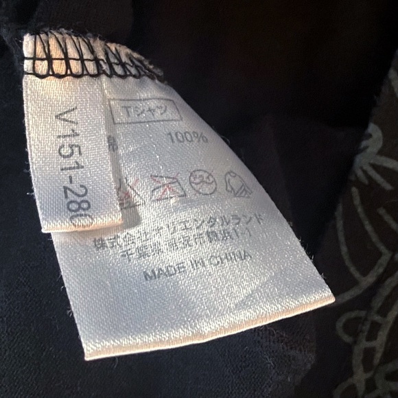 Disney Resorts Tokyo Minnie Mouse I Do Magic T-shirt - Picture 7 of 7